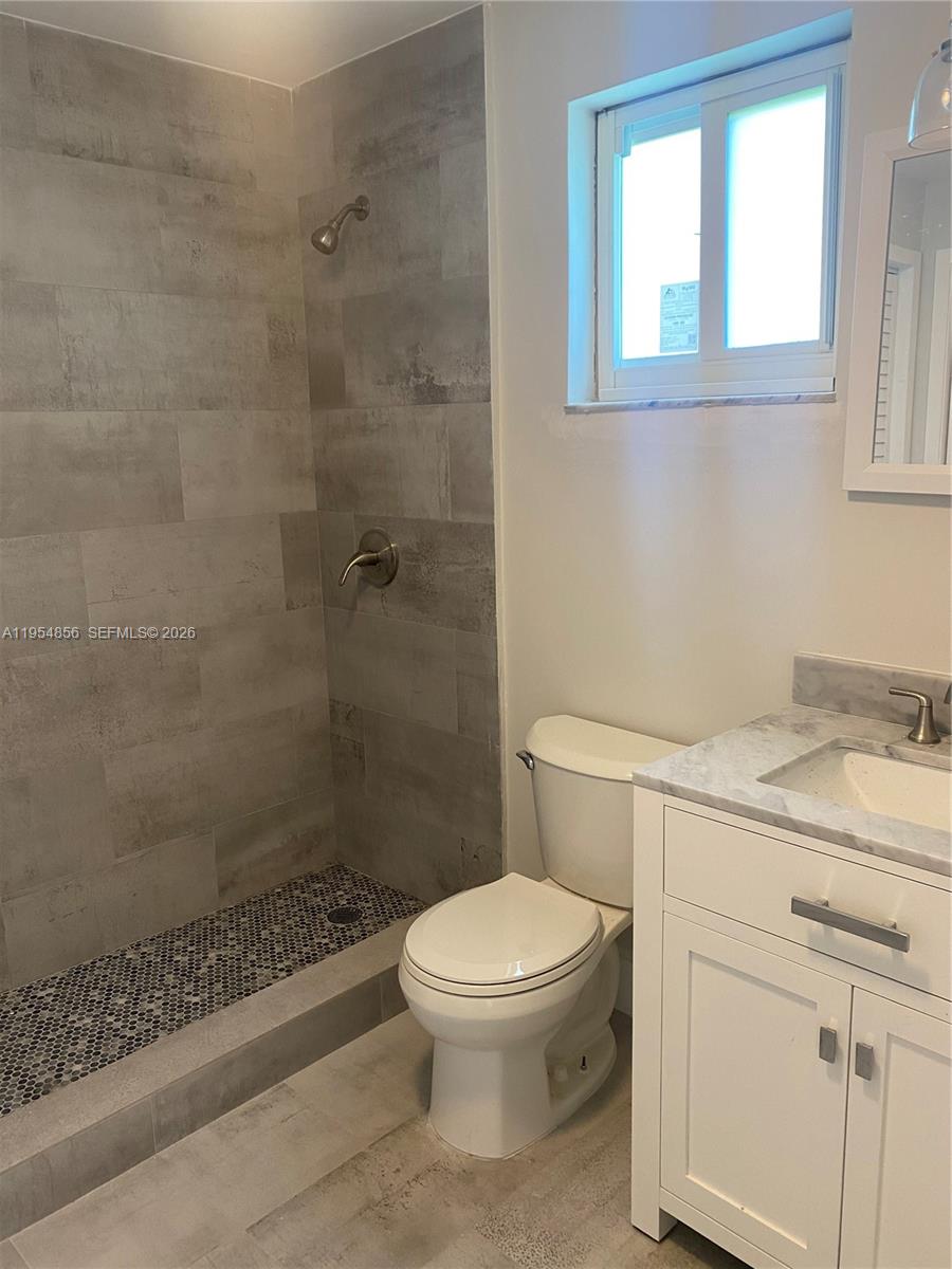 9435 Southwest 39th Street, Unit 9435 Miami, FL 33165 - Photo 8 of 8