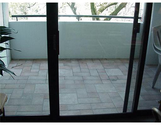 900 Washington Road, Unit 308 Mt. Lebanon, PA 15228 - Photo 13 of 16 Patio/Deck.