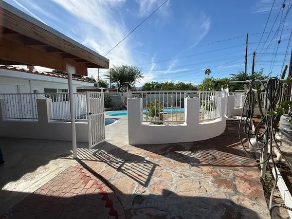 a view of an outdoor space with seating area