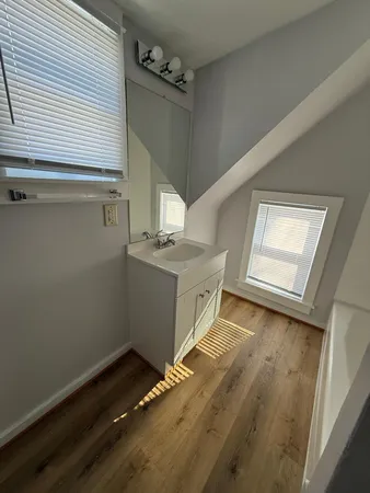 $225,000 | 184 Granite Street East, St. Paul, MN 55117