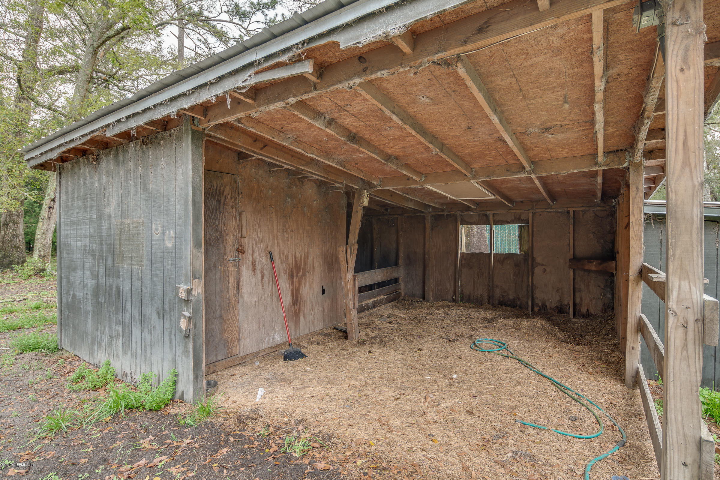 3802 Floyd Road Green Cove Springs, FL 32043 - Photo 22 of 29 Barn 2