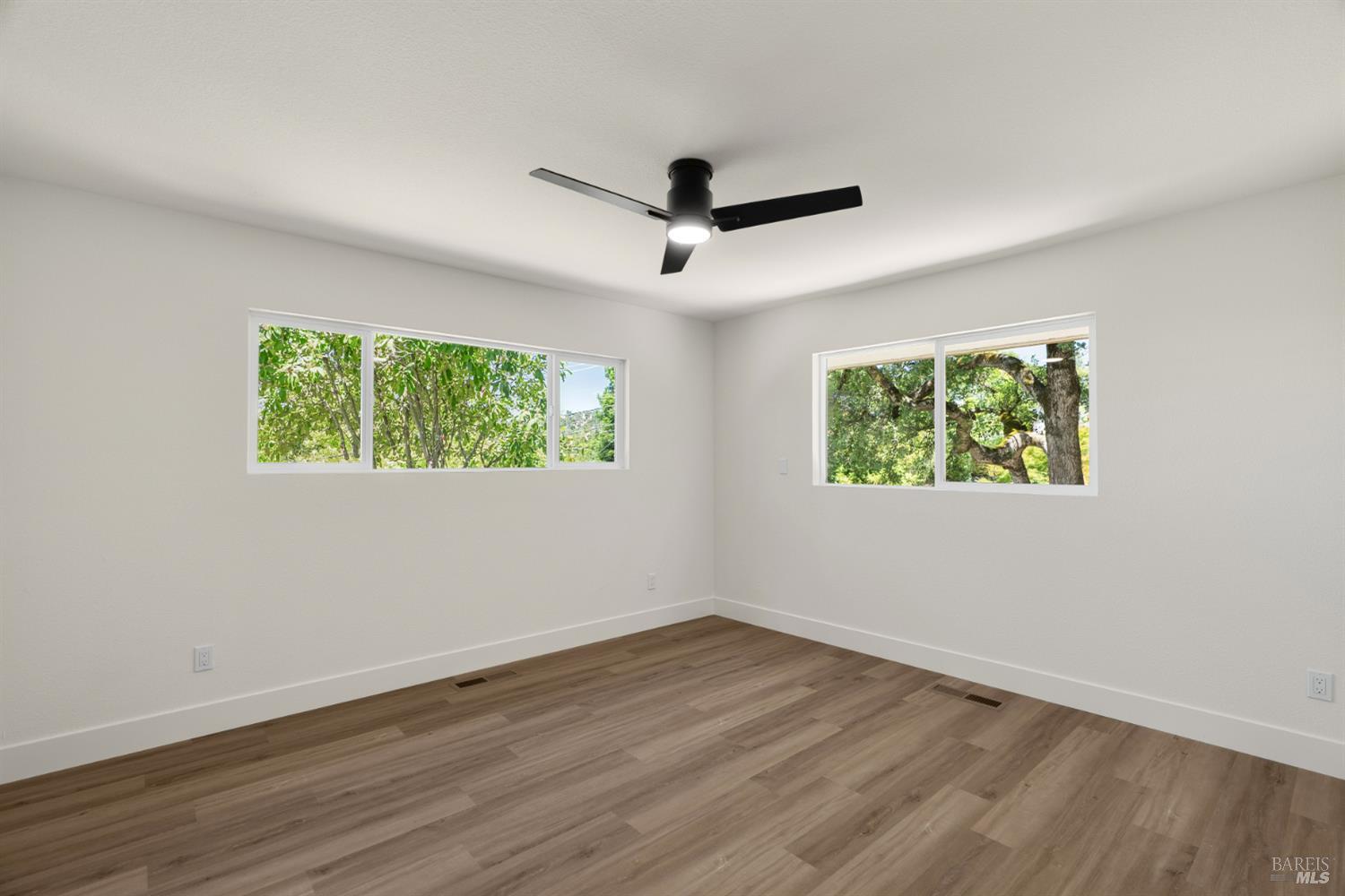 1385 Wikiup Drive Santa Rosa, CA 95403 - Photo 31 of 49 Large bedrooms on the main level.