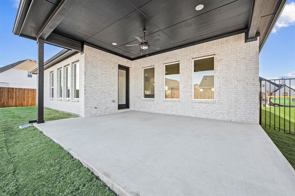 912 Highlands Avenue Aledo, TX 76008 - Photo 37 of 40