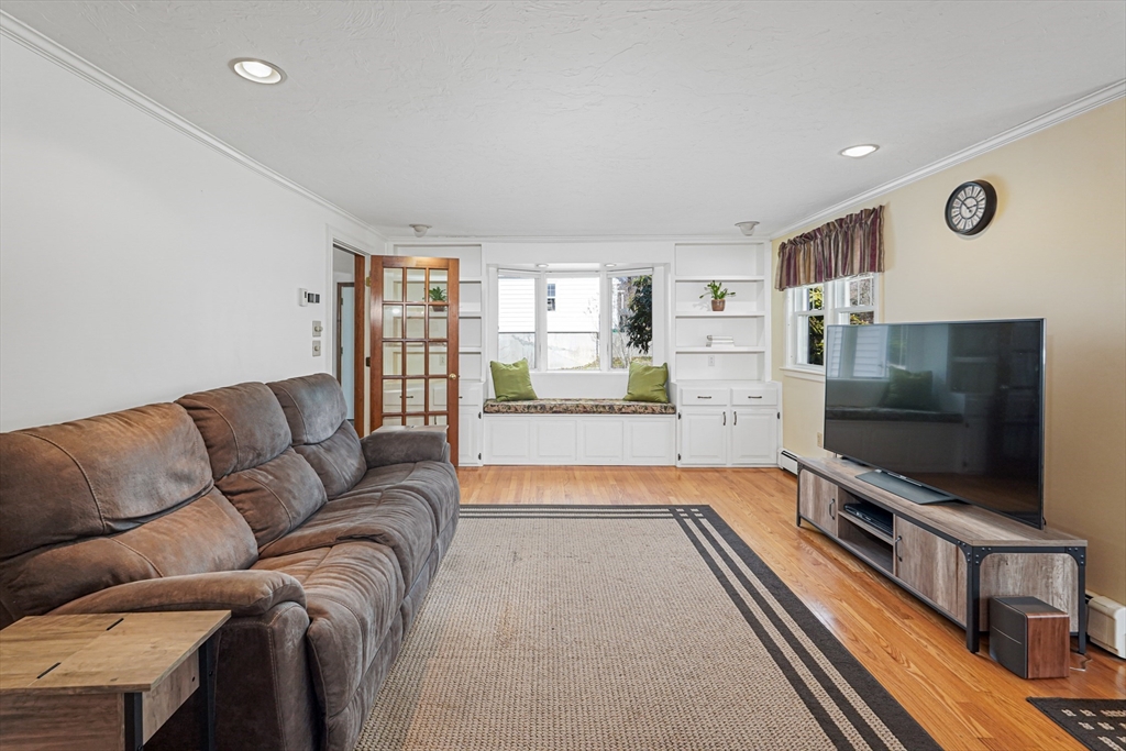 49 Homestead Road Holden, MA 01520 - Photo 16 of 33 Gallery Image 16