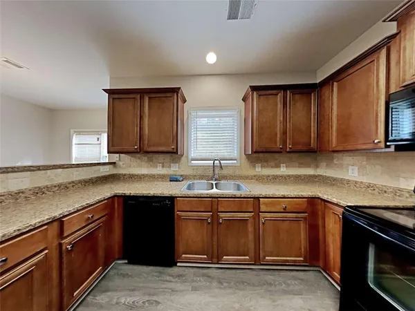 $400,000 | 3230 Arbor Oaks Drive Southwest, Snellville, GA 30039