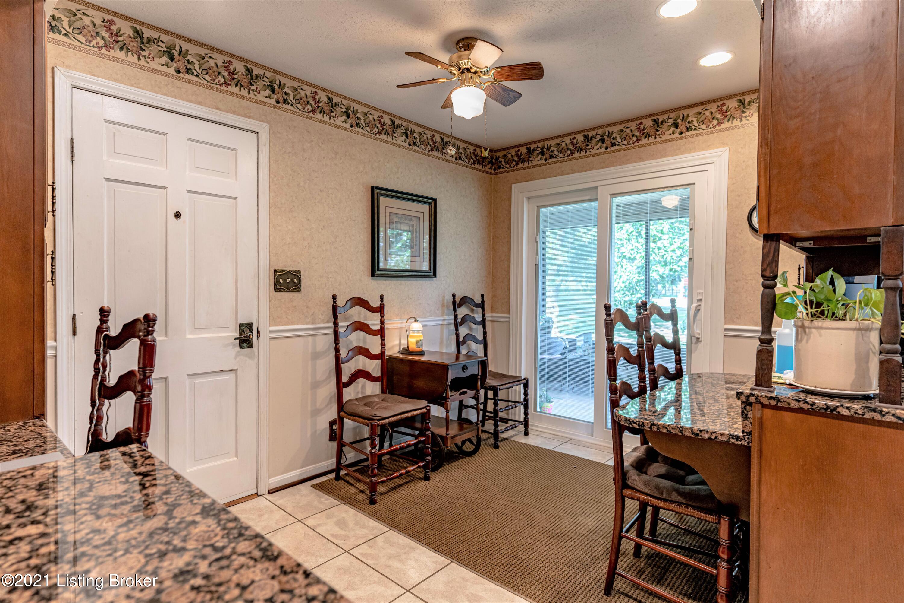 338 Logan Road Bagdad, KY 40003 - Photo 12 of 46 Kitchen Dining ARea