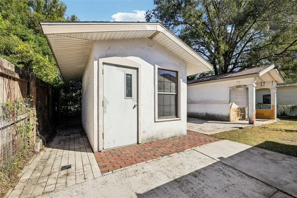 $304,400 | 1013 Oakhill Street, Seffner, FL 33584