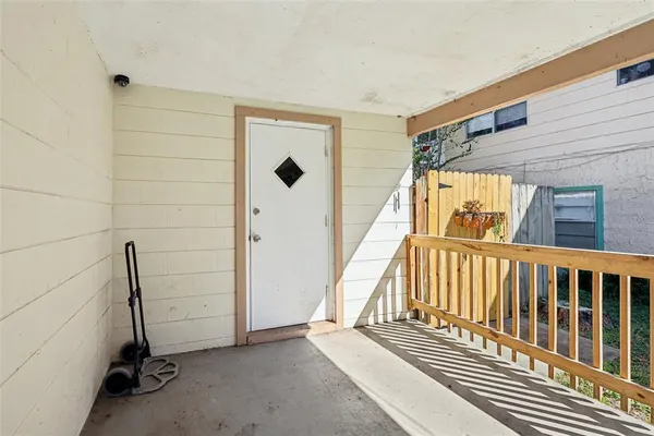 $304,400 | 1013 Oakhill Street, Seffner, FL 33584