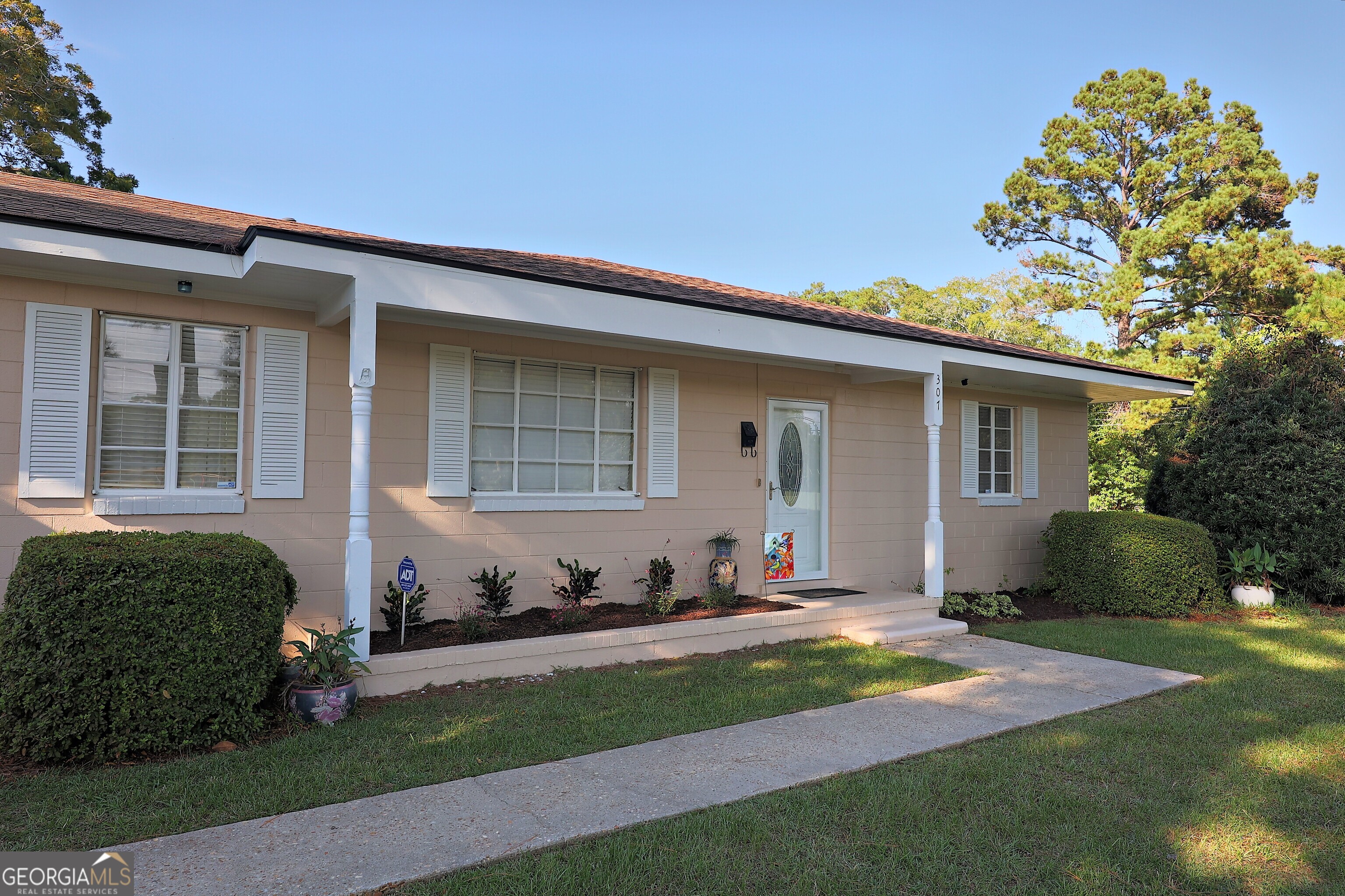 307 Varnedoe Street Thomasville, GA 31792 - Photo 5 of 48