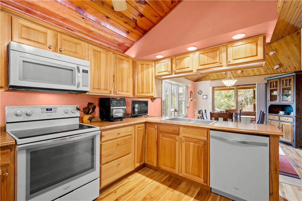 105 Deer Run Road Washington, PA 15301 - Photo 9 of 25 Newer appliances and extra lighting above and below the cabinetry.