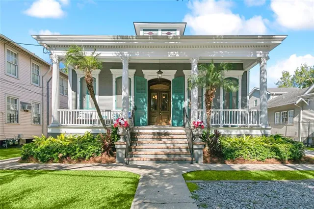 $1,750 | 2618 South Carrollton Avenue, New Orleans, LA 70118