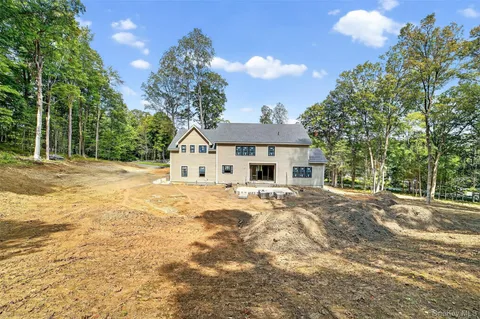 $1,899,000 | 20 Bedell Road, Katonah, NY 10536