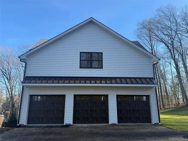 $1,899,000 | 20 Bedell Road, Katonah, NY 10536