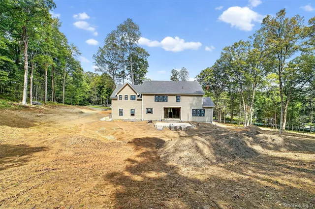 $1,899,000 | 20 Bedell Road, Katonah, NY 10536