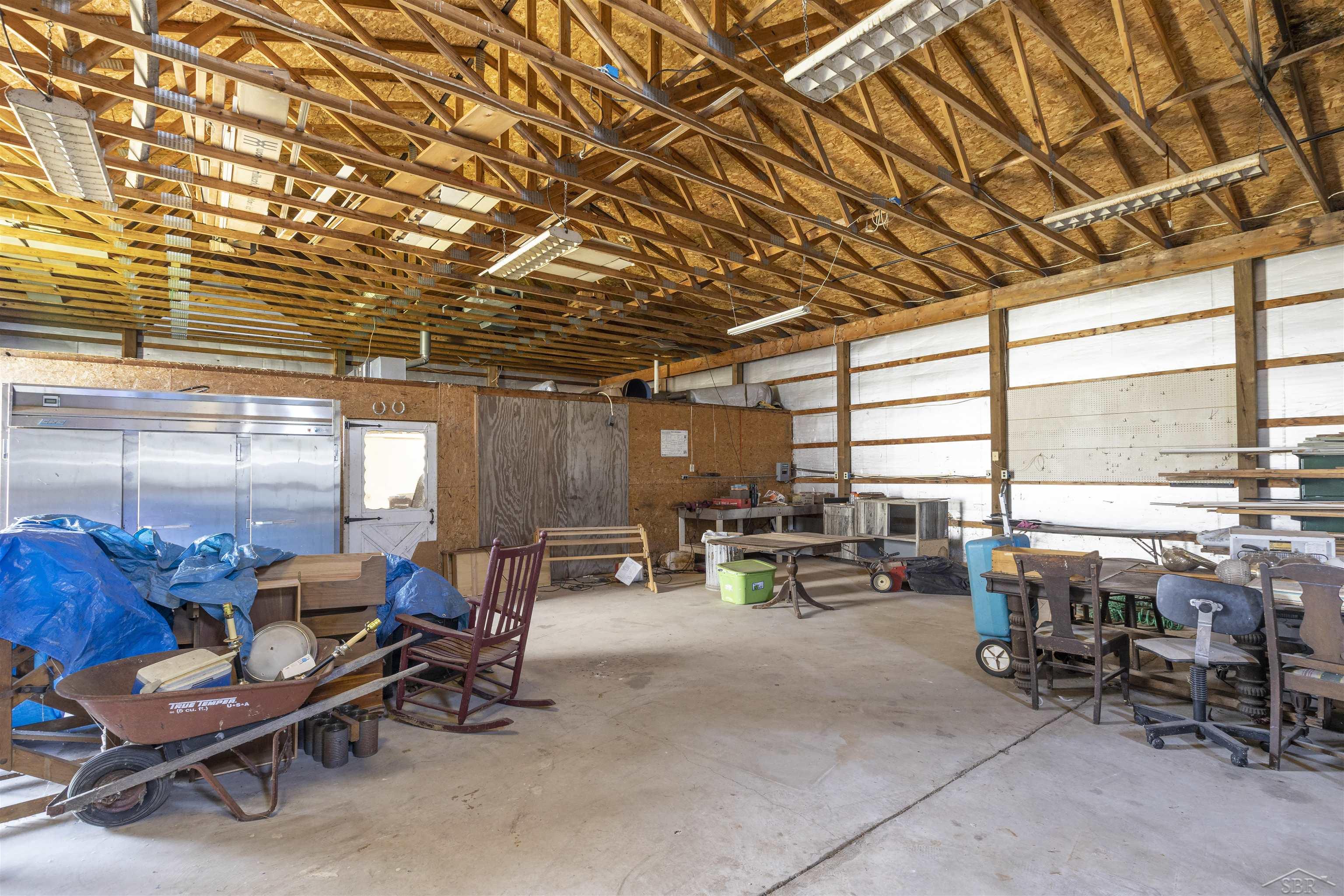 910 South Garfield Road Linwood, MI 48634 - Photo 40 of 54