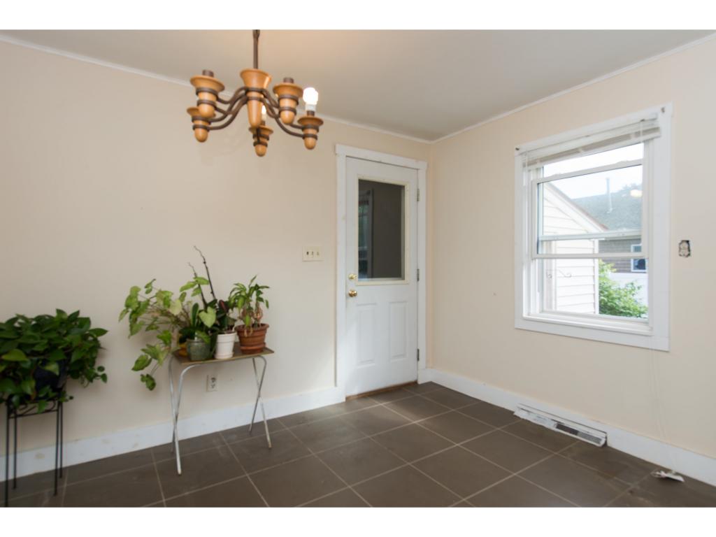 7 Simonds Road Portsmouth, NH 03801 - Photo 8 of 20 Gallery Image 8