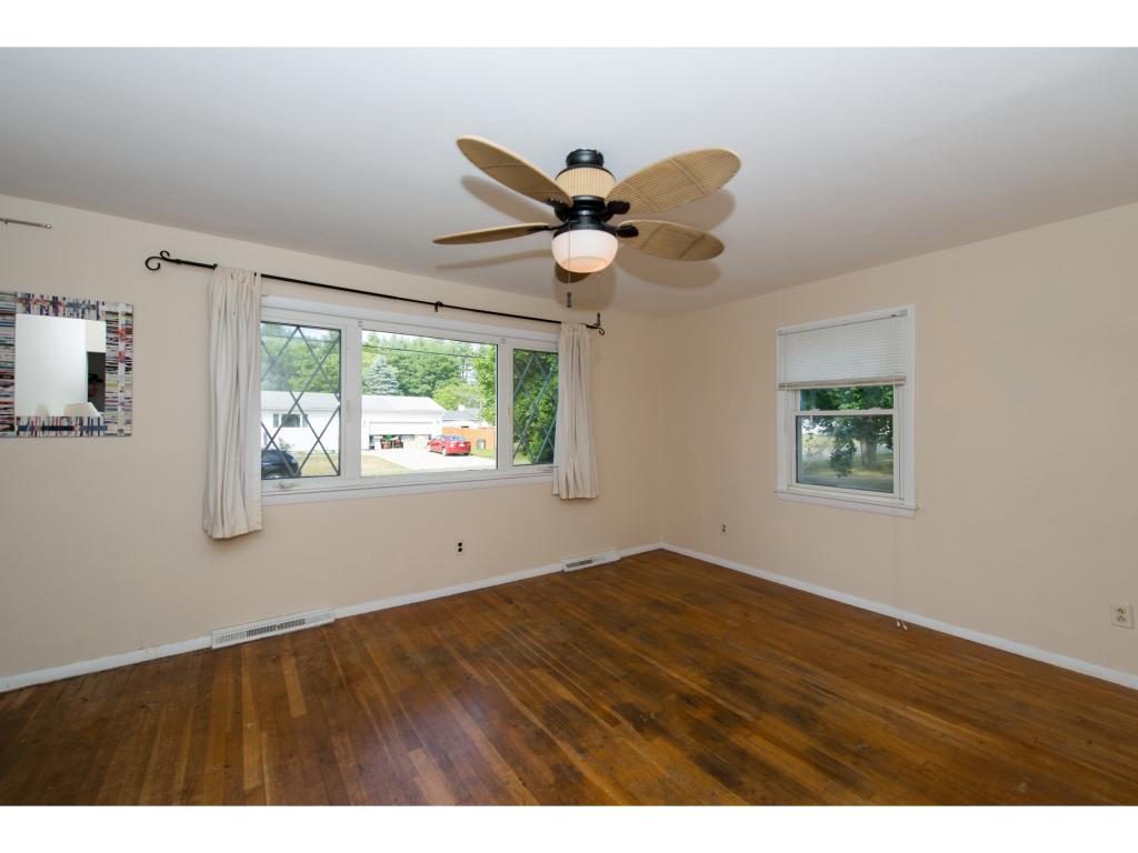 7 Simonds Road Portsmouth, NH 03801 - Photo 9 of 20 Gallery Image 9