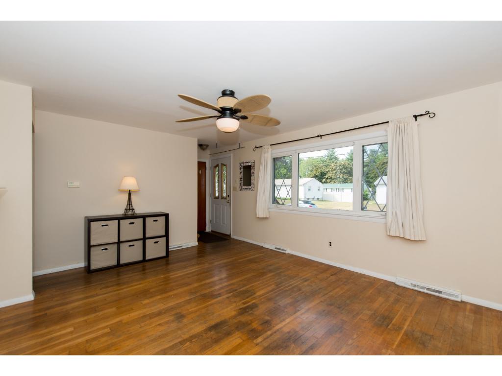 7 Simonds Road Portsmouth, NH 03801 - Photo 10 of 20 Gallery Image 10