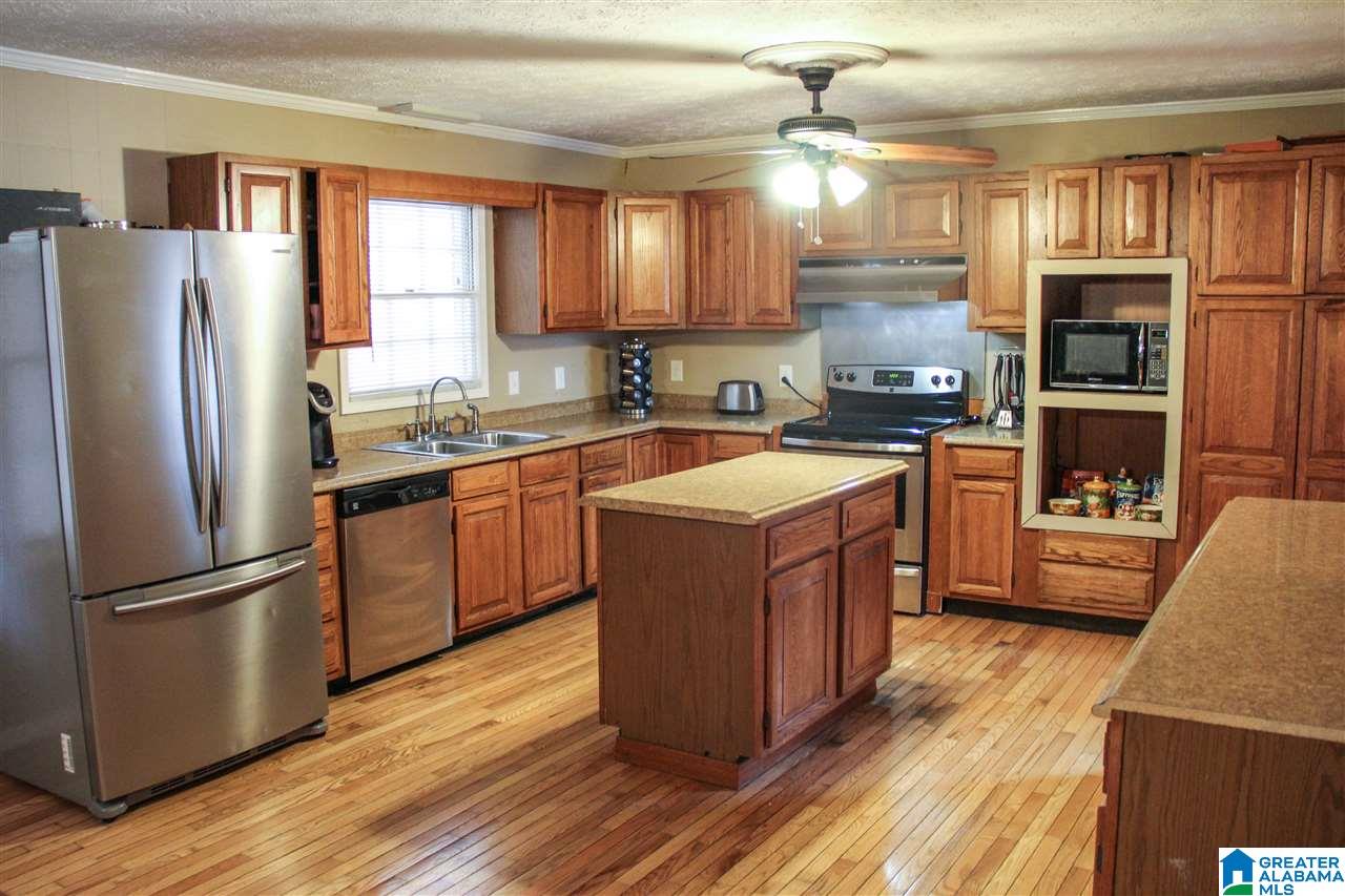 229 Primrose Path Sylacauga, AL 35150 - Photo 1 of 30