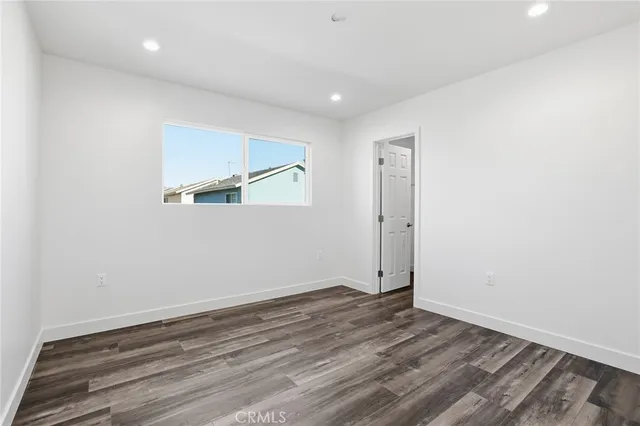 $950,000 | 11062-11060 Oneida Avenue, San Fernando, CA 91340