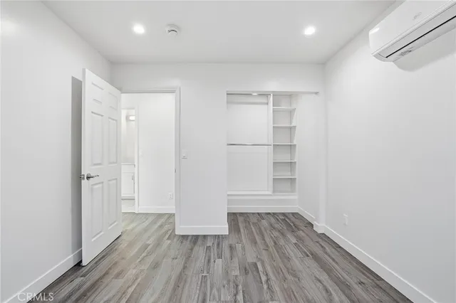 $950,000 | 11062-11060 Oneida Avenue, San Fernando, CA 91340