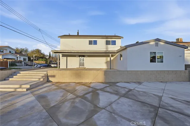 $950,000 | 11062-11060 Oneida Avenue, San Fernando, CA 91340