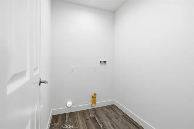 $950,000 | 11062-11060 Oneida Avenue, San Fernando, CA 91340