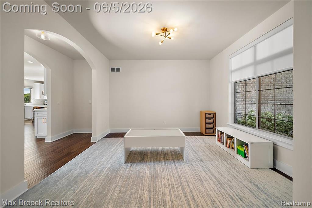 1942 Nottingham Drive Rochester Hills, MI 48307 - Photo 12 of 97