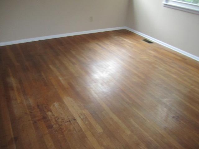 7327 Harcourt Road Indianapolis, IN 46260 - Photo 13 of 16 Gallery Image 13