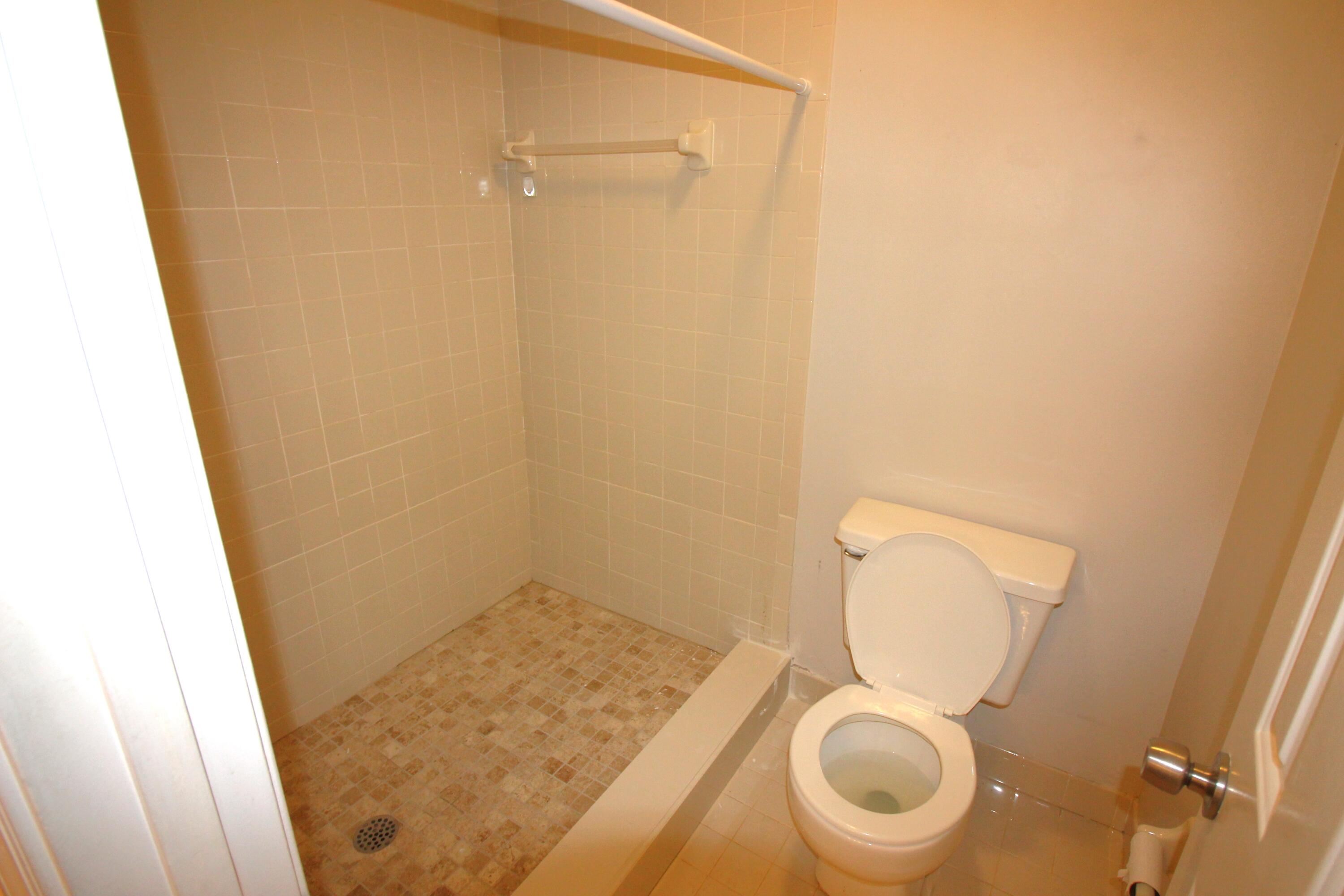 2900 Olivewood Terrace, Unit 203 Boca Raton, FL 33431 - Photo 25 of 50 IMG_6996