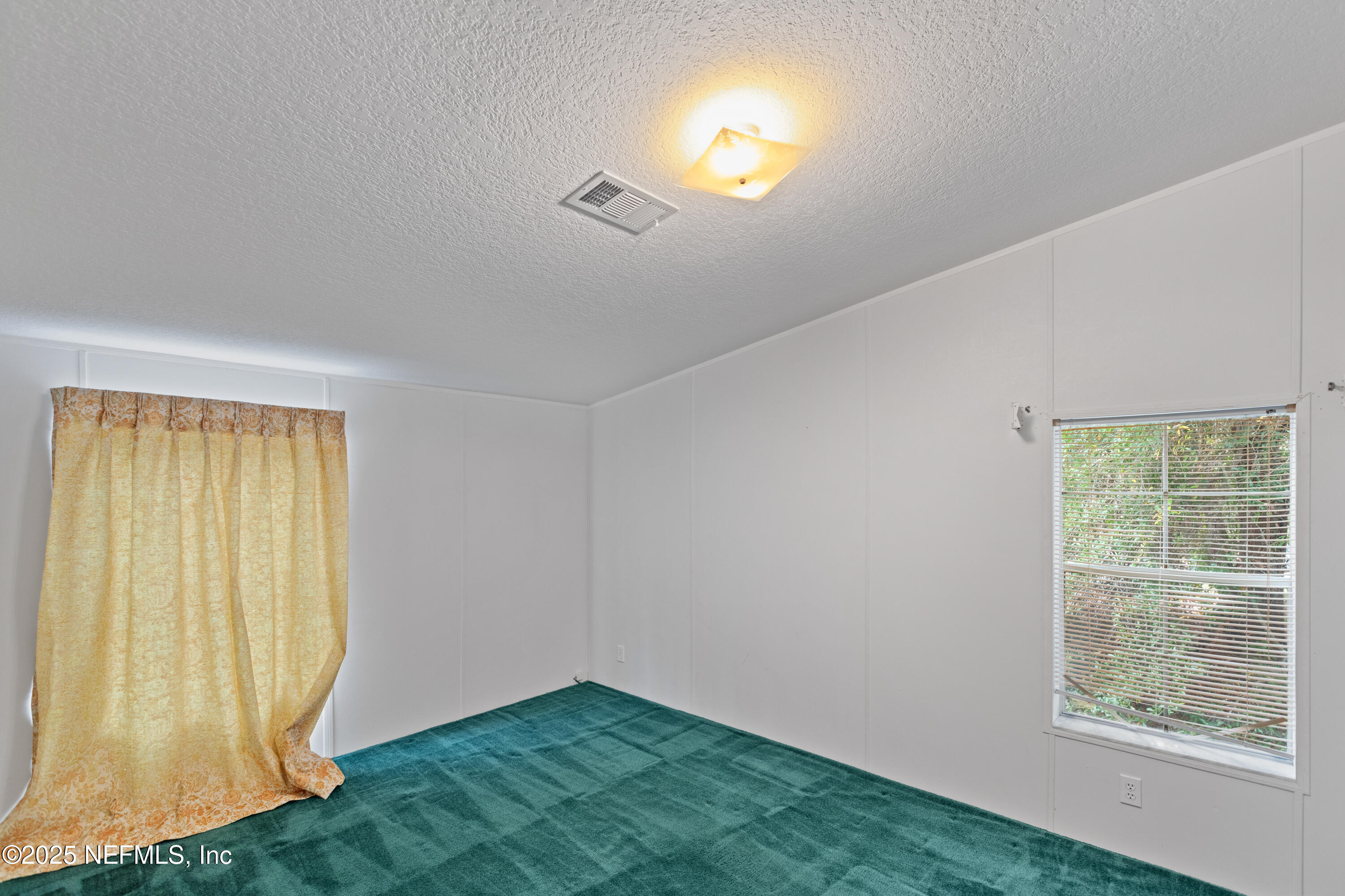 5750 Sequoia Road Keystone Heights, FL 32656 - Photo 30 of 33 a view of room and window