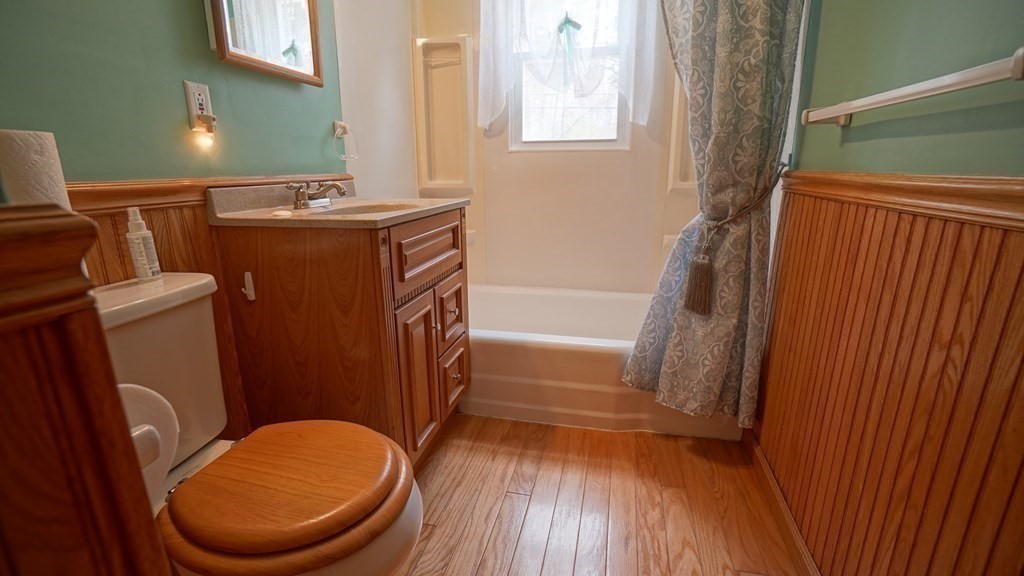 32 North Brook Road Springfield, MA 01119 - Photo 12 of 17 a bathroom with a toilet a sink and a bathtub