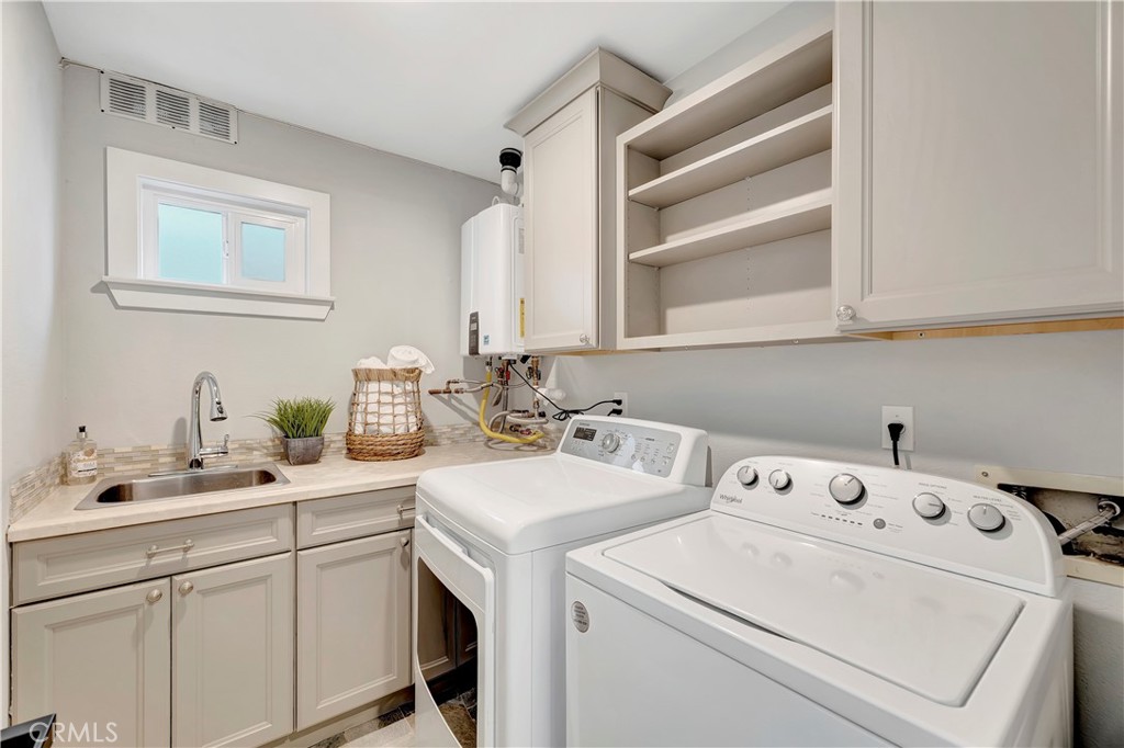 621 8th Street Huntington Beach, CA 92648 - Photo 15 of 56