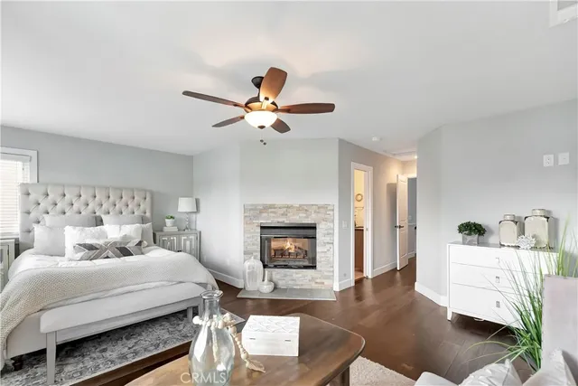 $2,298,000 | 621 8th Street, Huntington Beach, CA 92648