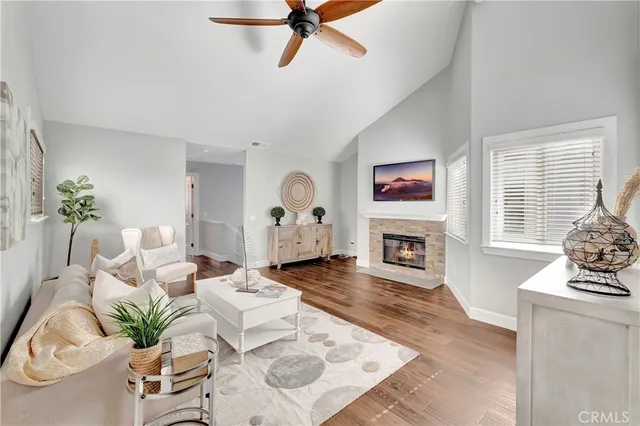 $2,298,000 | 621 8th Street, Huntington Beach, CA 92648