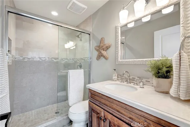 $2,298,000 | 621 8th Street, Huntington Beach, CA 92648