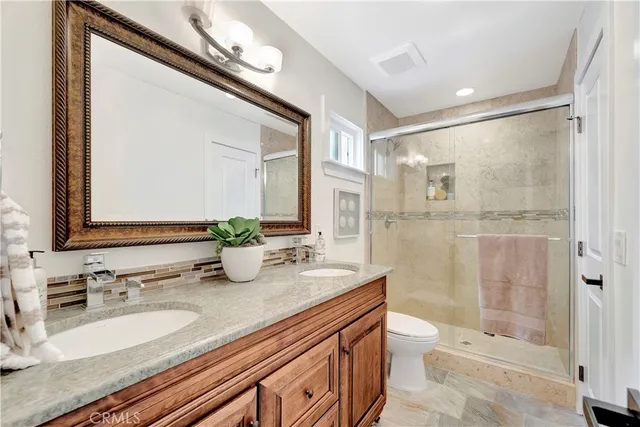 $2,298,000 | 621 8th Street, Huntington Beach, CA 92648