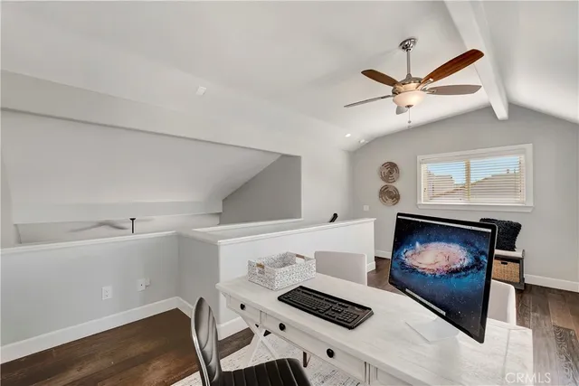 $2,298,000 | 621 8th Street, Huntington Beach, CA 92648