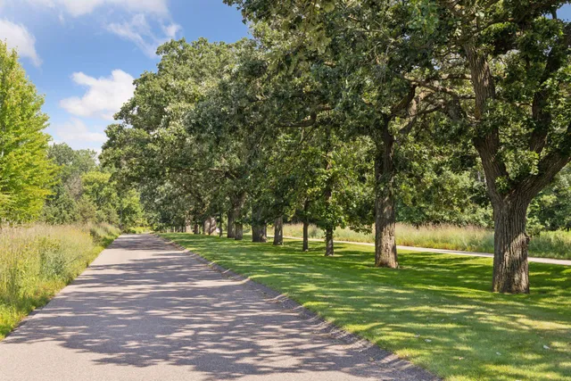 $1,695,000 | 4640 McDonald Drive North, Stillwater, MN 55082