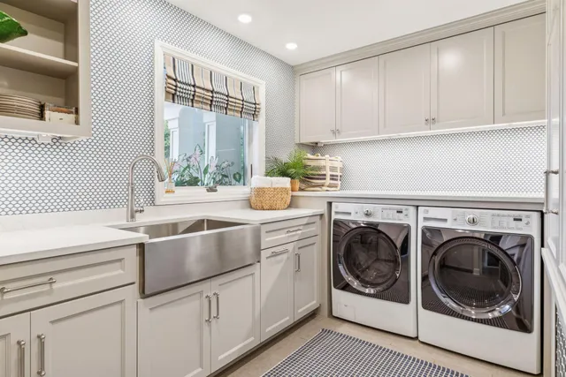 $1,695,000 | 4640 McDonald Drive North, Stillwater, MN 55082