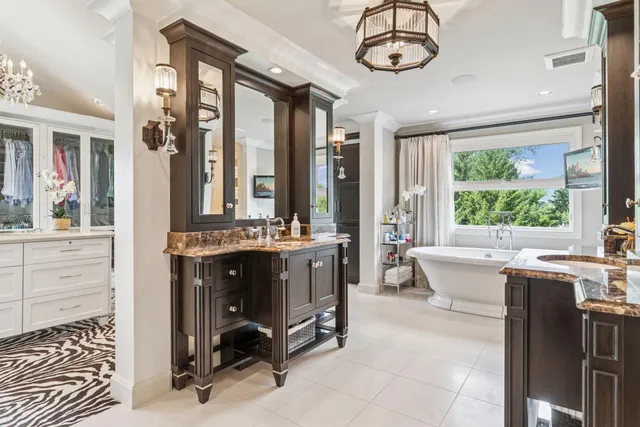 $1,695,000 | 4640 McDonald Drive North, Stillwater, MN 55082