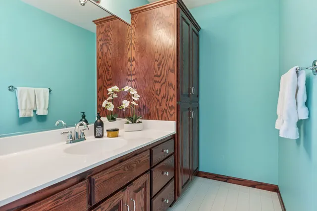 $1,695,000 | 4640 McDonald Drive North, Stillwater, MN 55082