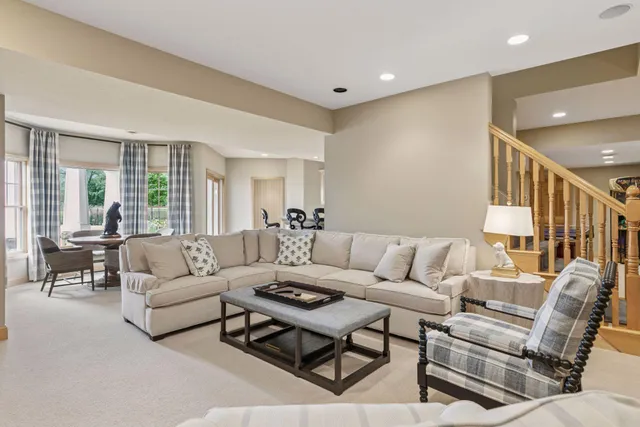 $1,695,000 | 4640 McDonald Drive North, Stillwater, MN 55082