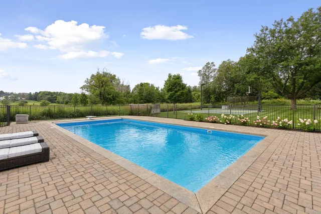 $1,695,000 | 4640 McDonald Drive North, Stillwater, MN 55082