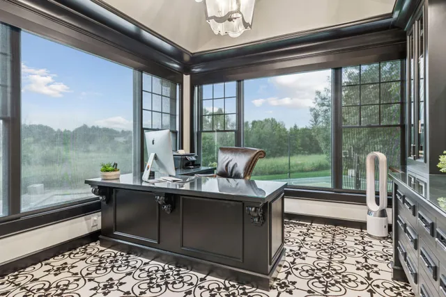 $1,695,000 | 4640 McDonald Drive North, Stillwater, MN 55082