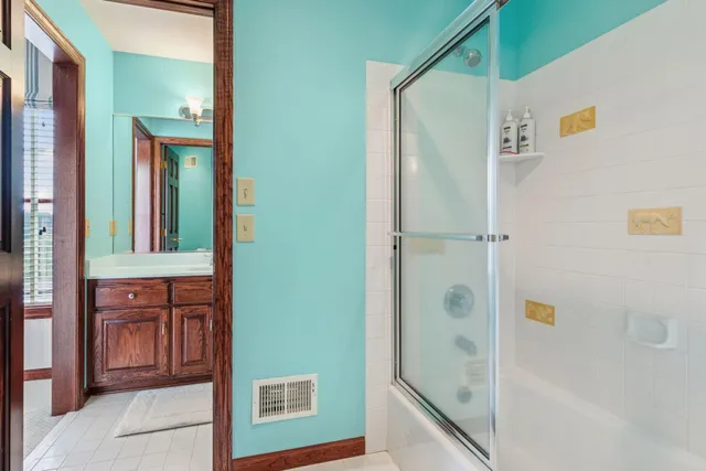 $1,695,000 | 4640 McDonald Drive North, Stillwater, MN 55082