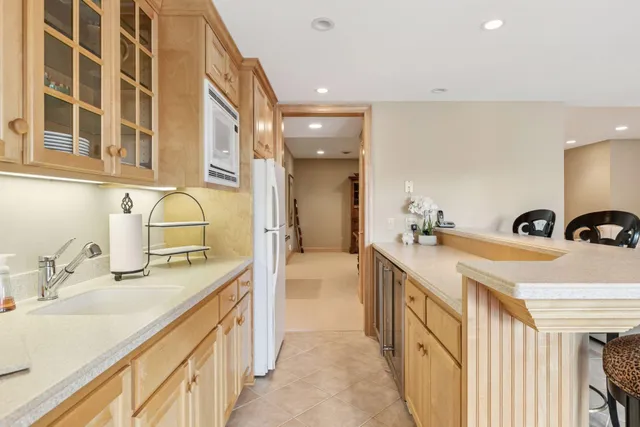 $1,695,000 | 4640 McDonald Drive North, Stillwater, MN 55082