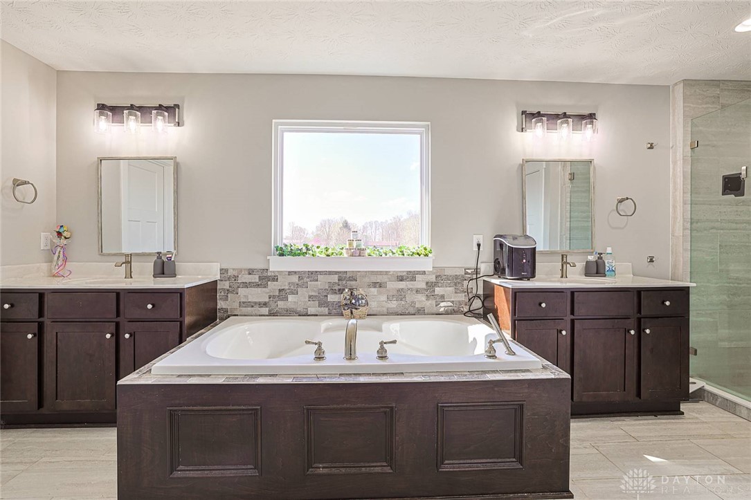 6853 Zerkle Road Springfield, OH 45502 - Photo 49 of 64