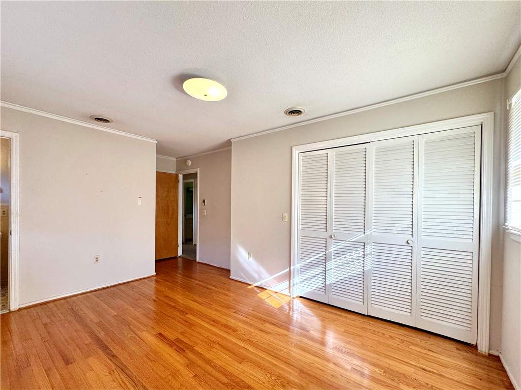611 Heyward Road Anderson, SC 29621 - Photo 21 of 32 Primary Bedroom