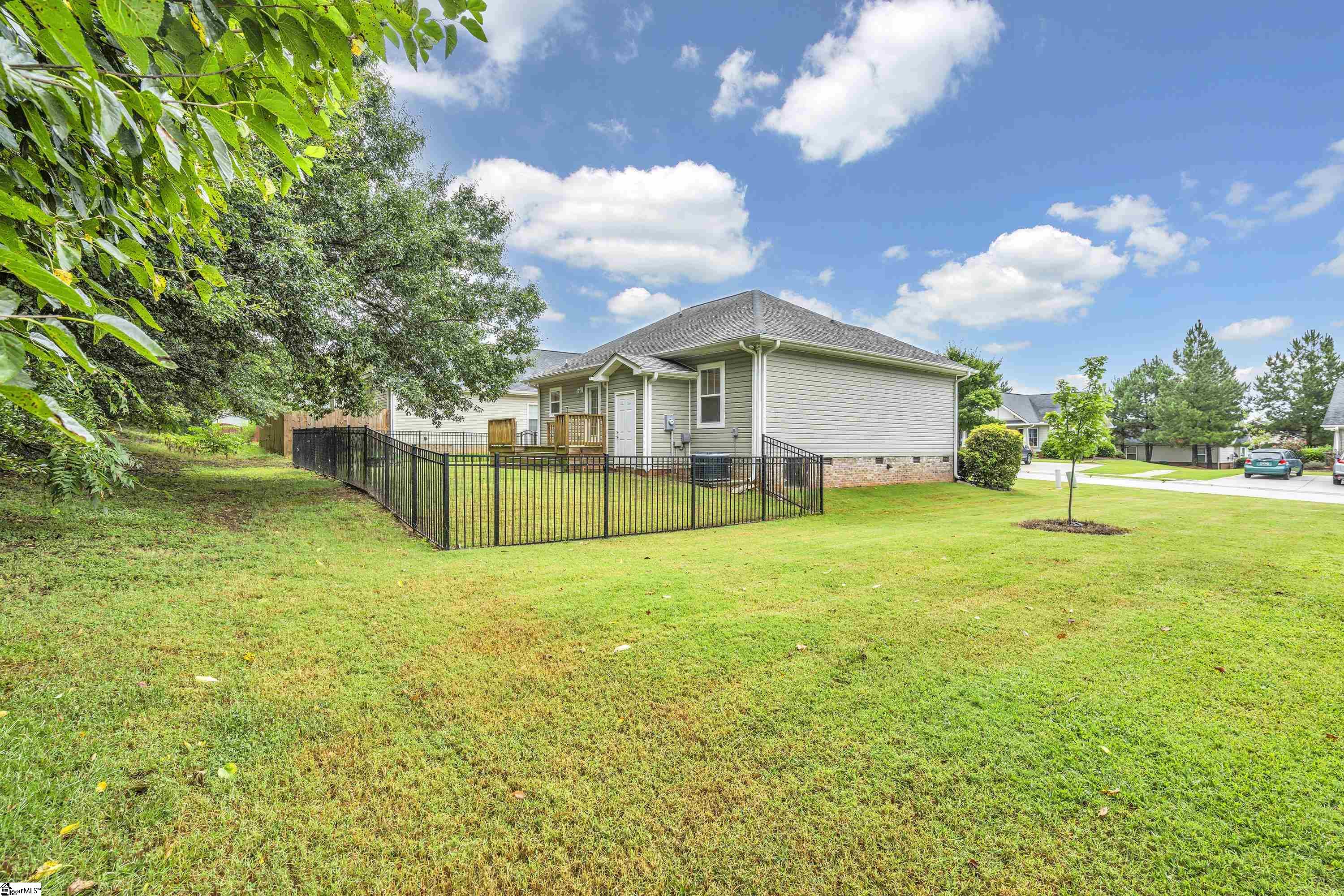 612 Ruddy Creek Circle Greer, SC 29651 - Photo 19 of 23 Gallery Image 19